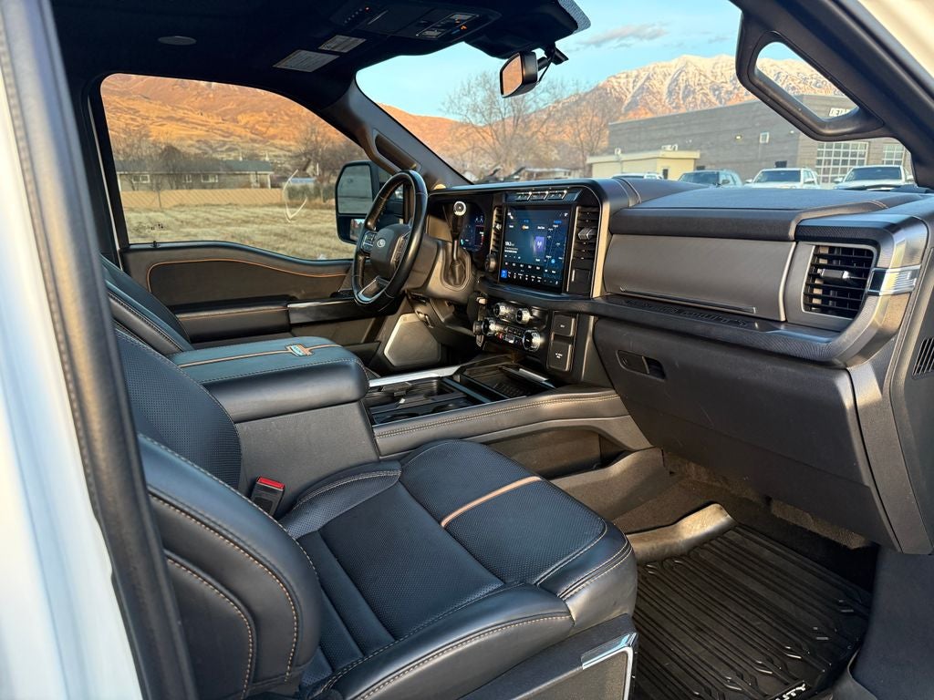 2024 Ford F-350SD Platinum