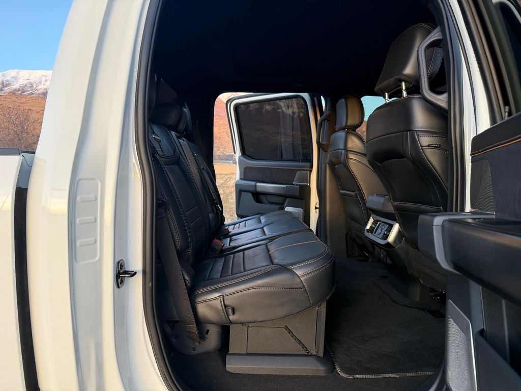 2024 Ford F-350SD Platinum