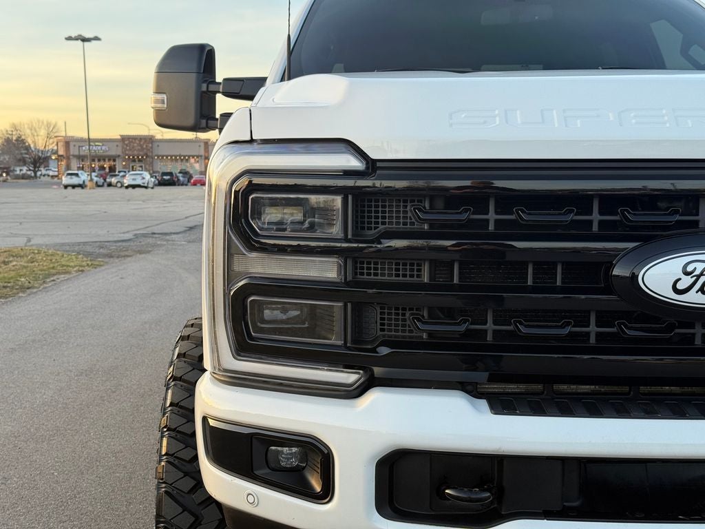 2024 Ford F-350SD Platinum