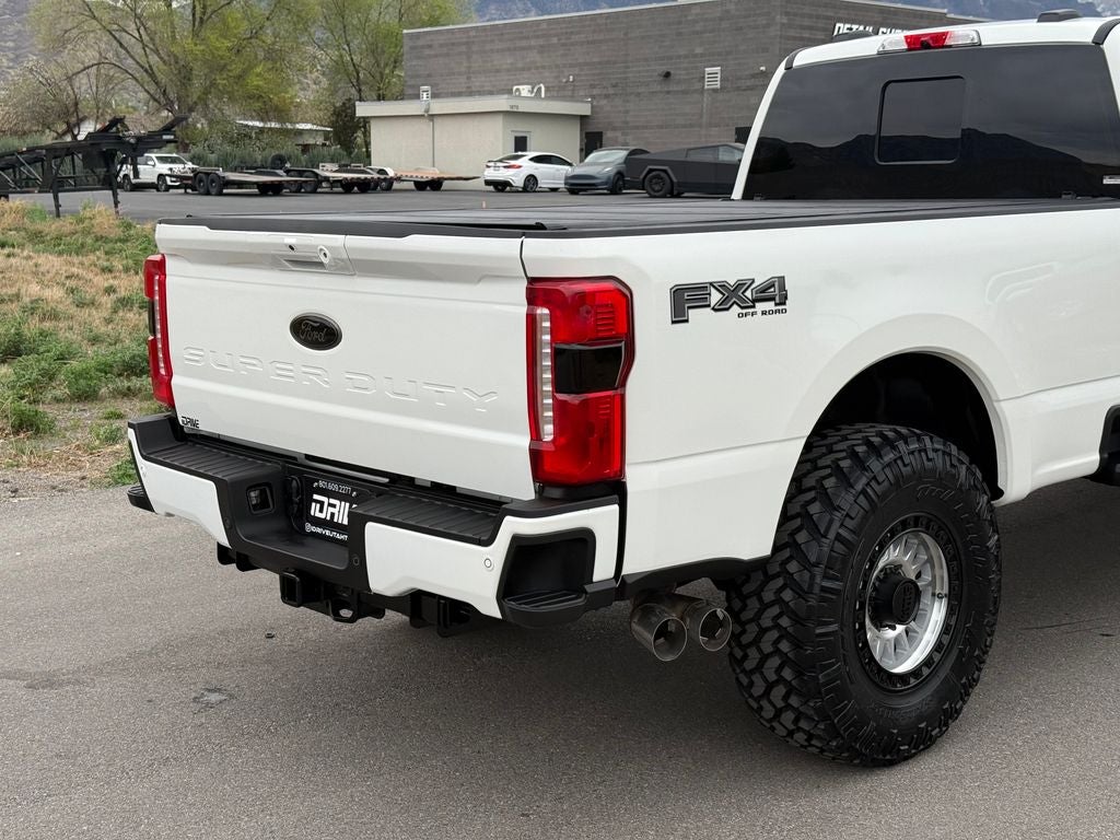 2026 Ford F-350SD Lariat
