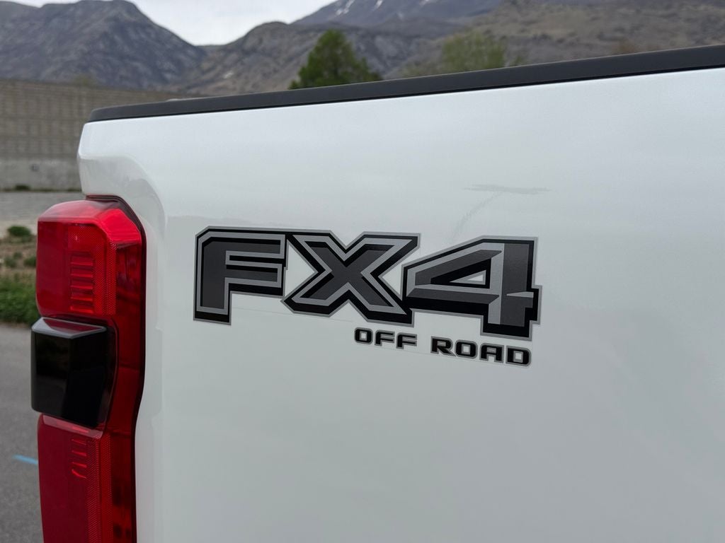 2026 Ford F-350SD Lariat