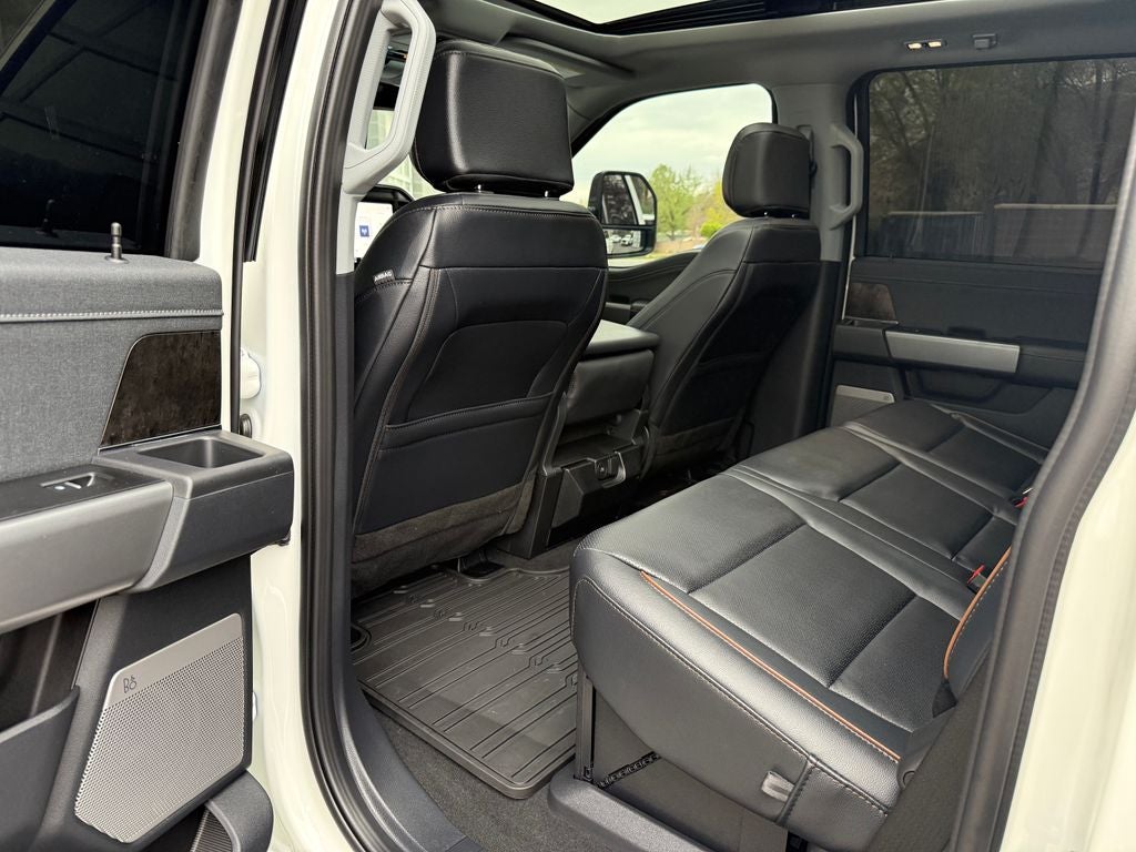 2026 Ford F-350SD Lariat