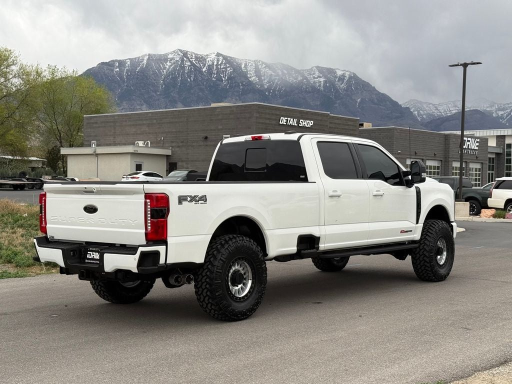 2026 Ford F-350SD Lariat