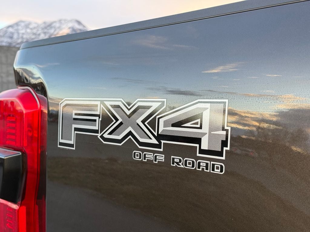 2024 Ford F-350SD Lariat