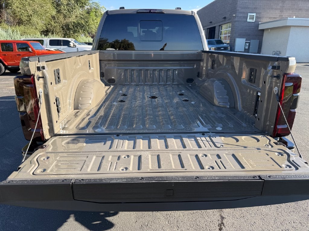 2027 Ford F-350SD King Ranch