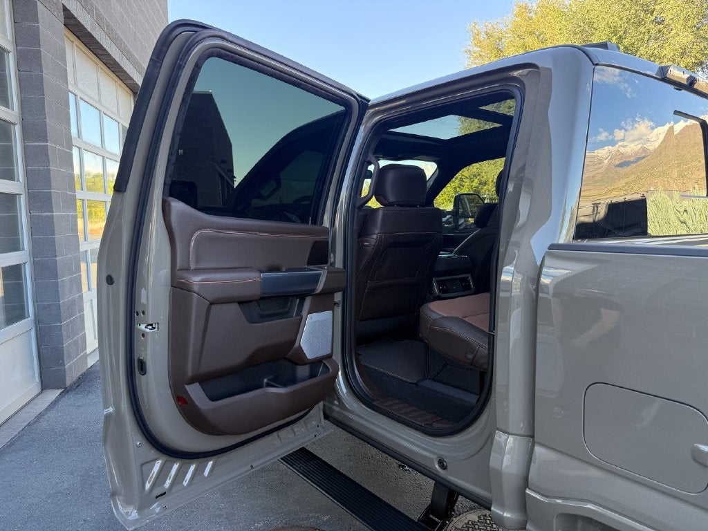 2027 Ford F-350SD King Ranch