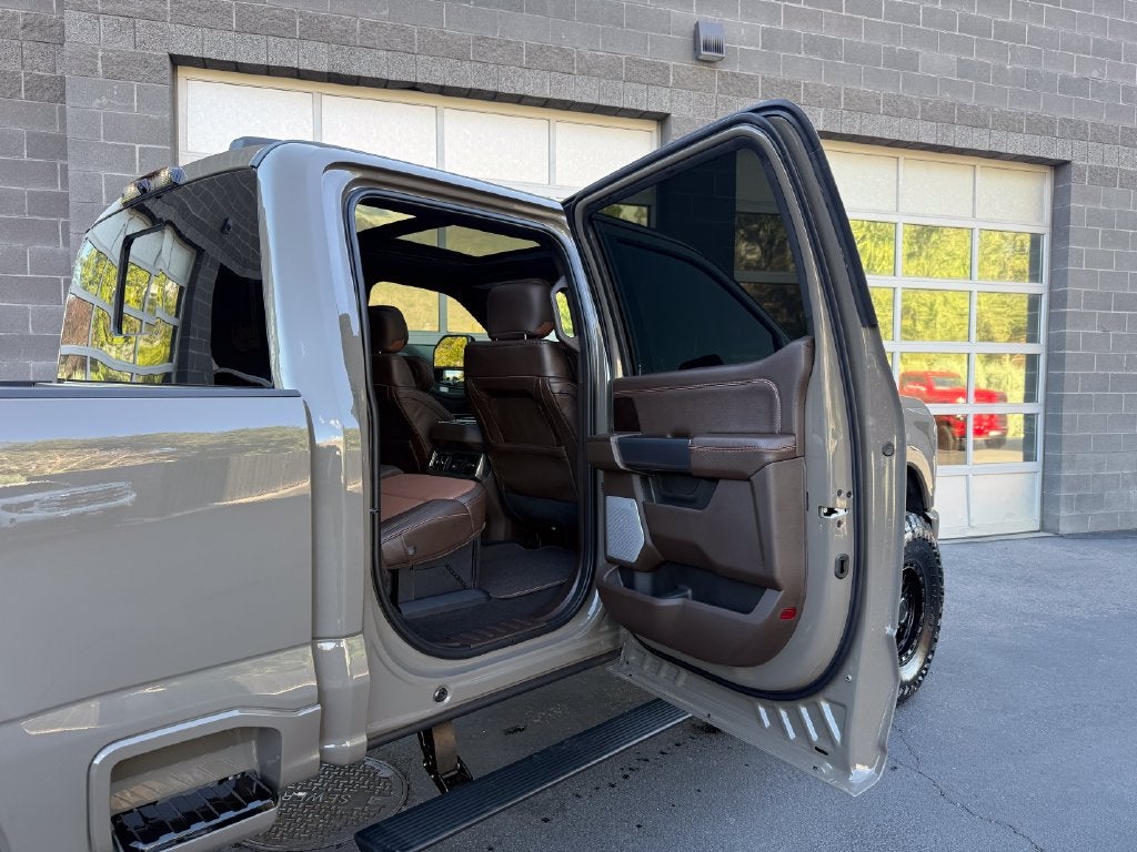 2027 Ford F-350SD King Ranch