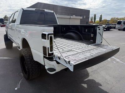 2027 Ford F-350SD Platinum