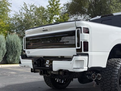 2027 Ford F-350SD Platinum
