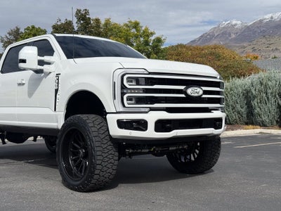 2027 Ford F-350SD Platinum