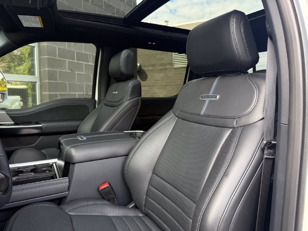 2027 Ford F-350SD Platinum