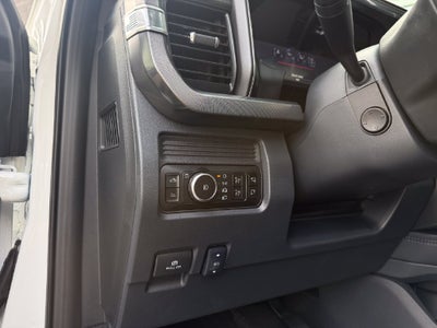 2027 Ford F-350SD Platinum