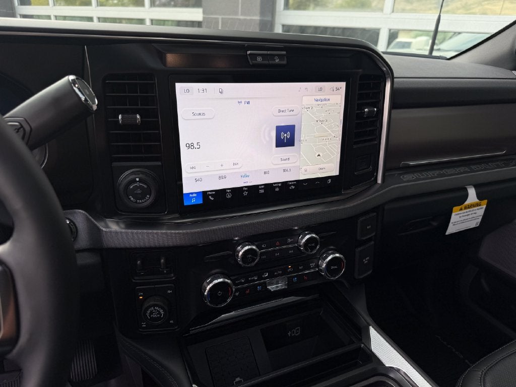 2027 Ford F-350SD Platinum