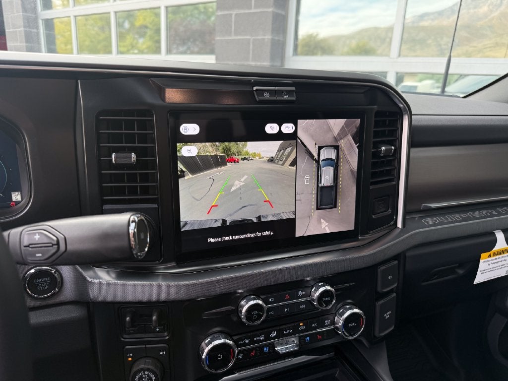 2027 Ford F-350SD Platinum