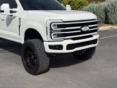 2027 Ford F-350SD Platinum