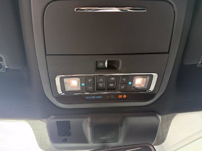 2027 Ford F-350SD Platinum