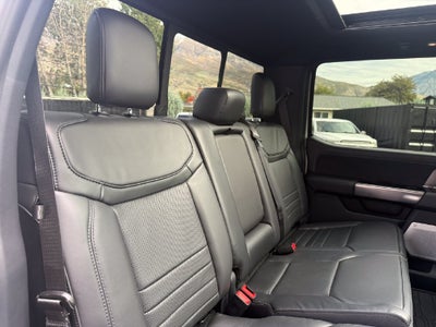 2027 Ford F-350SD Platinum