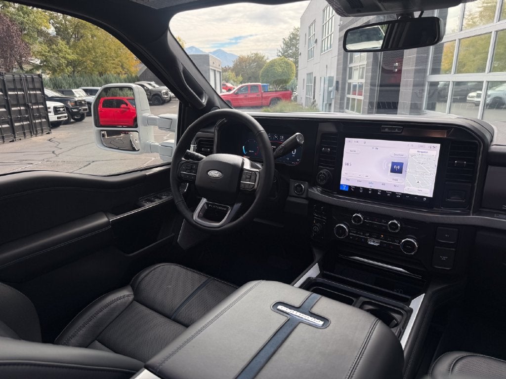 2027 Ford F-350SD Platinum