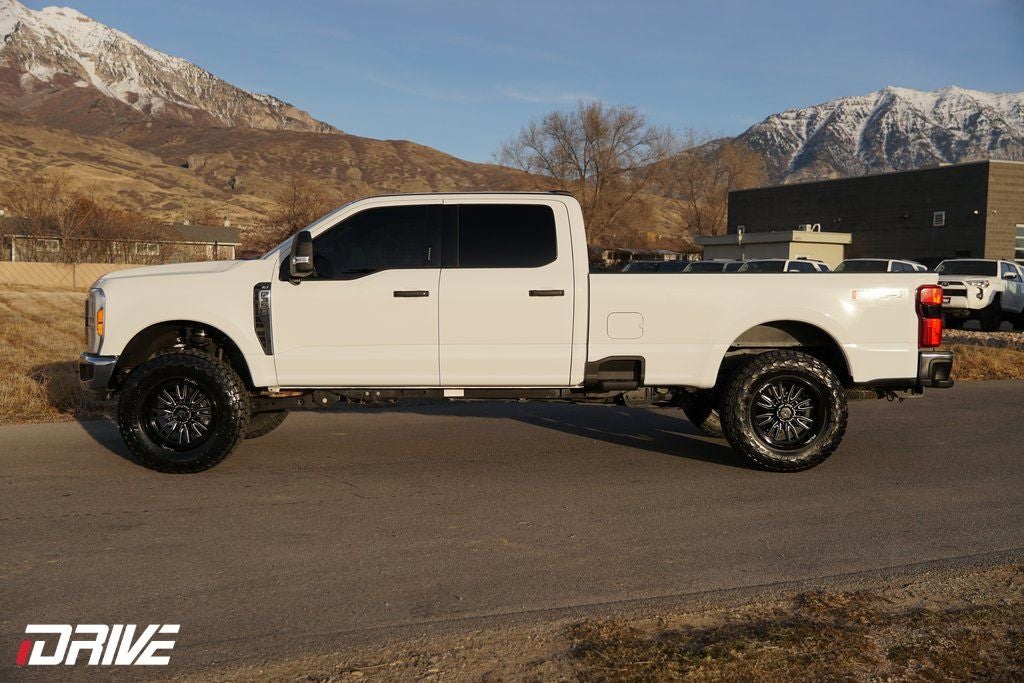 2023 Ford F-350SD XLT