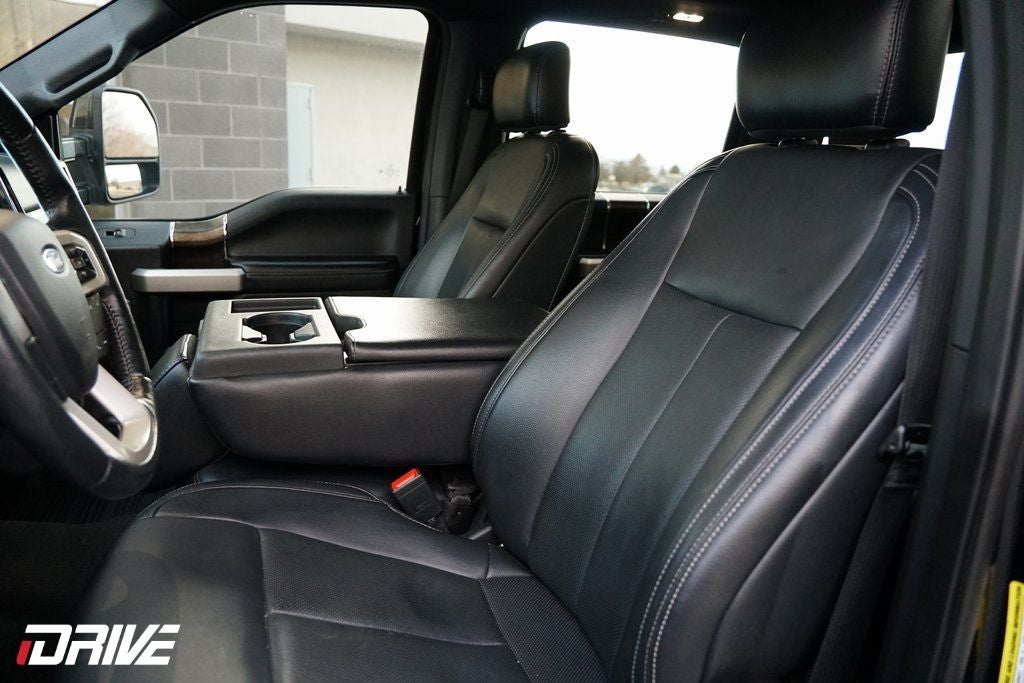 2022 Ford F-350SD Lariat