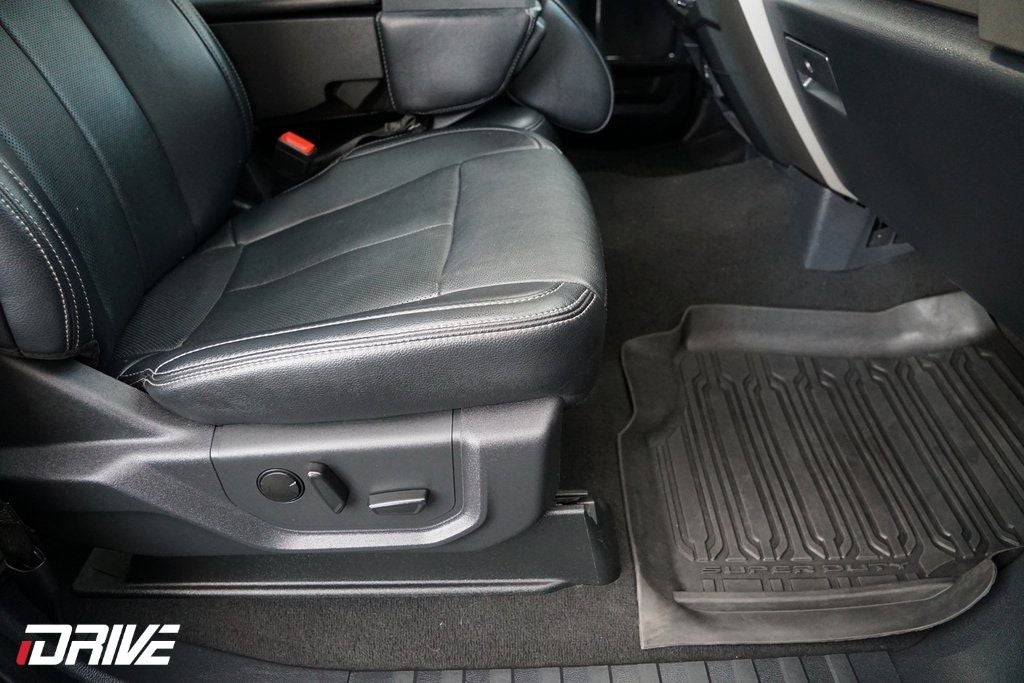 2022 Ford F-350SD Lariat