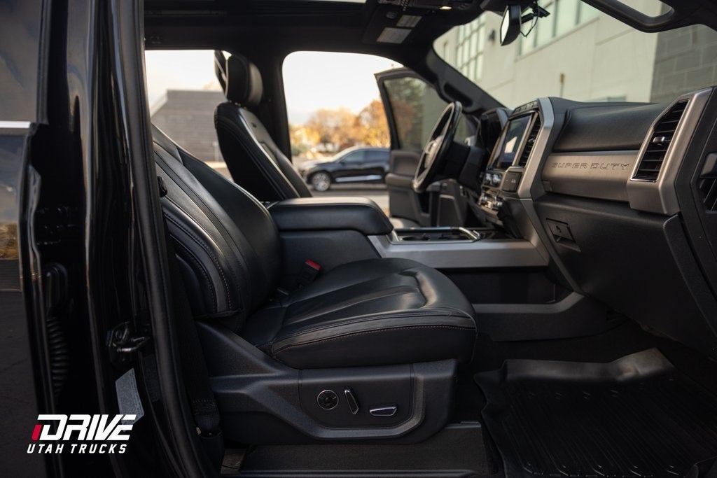 2022 Ford F-350SD Platinum