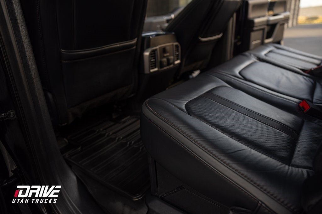 2022 Ford F-350SD Platinum