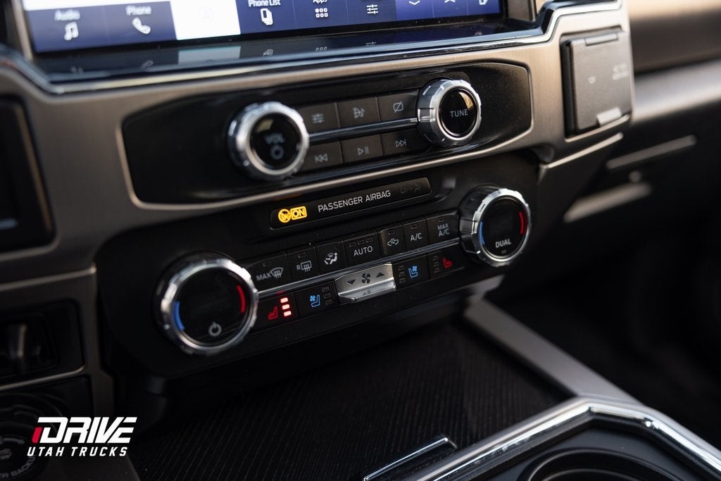 2022 Ford F-350SD Platinum