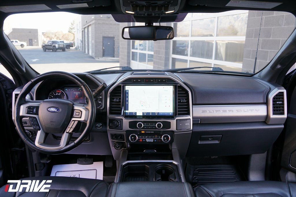 2022 Ford F-350SD Platinum