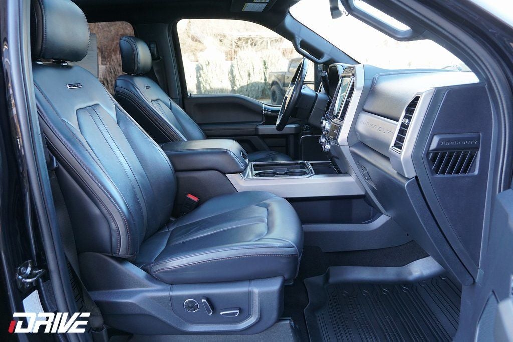 2022 Ford F-350SD Platinum