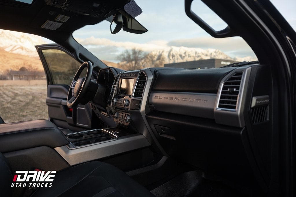 2017 Ford F-350SD Platinum