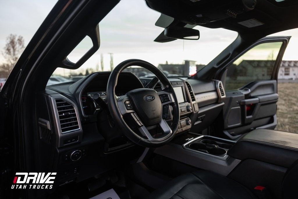 2017 Ford F-350SD Platinum