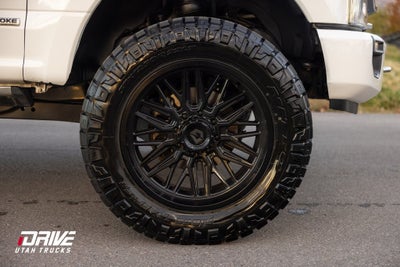 2022 Ford F-350SD Platinum