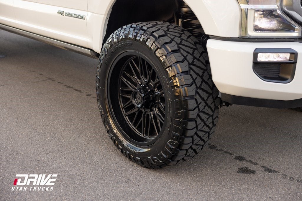 2022 Ford F-350SD Platinum