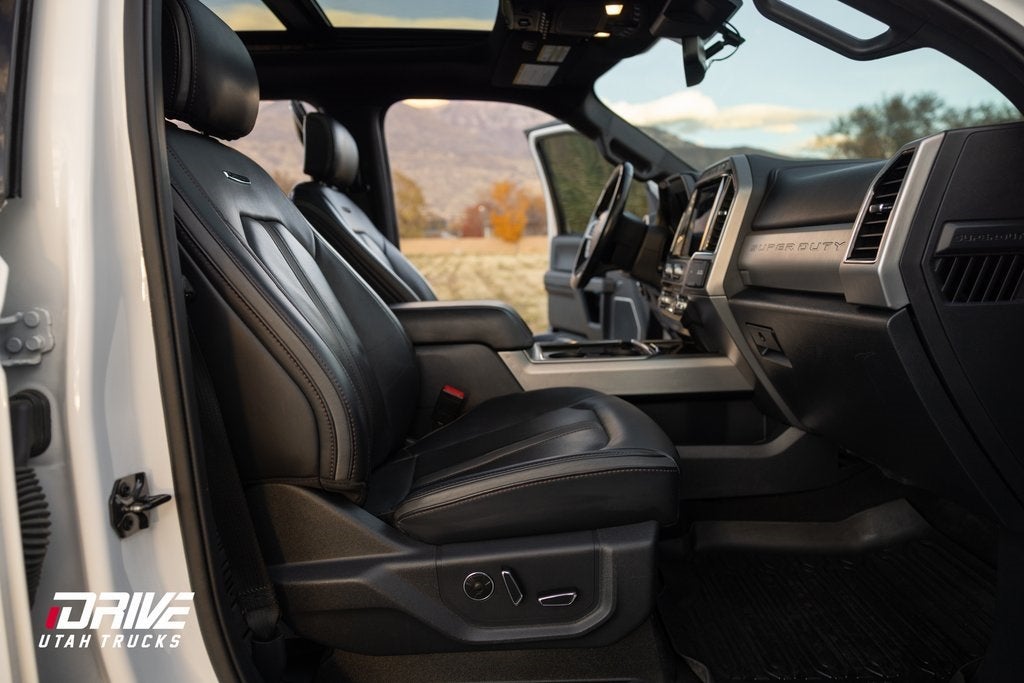 2022 Ford F-350SD Platinum