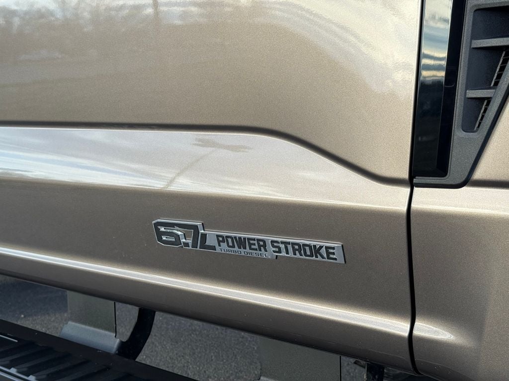 2023 Ford F-350SD Lariat