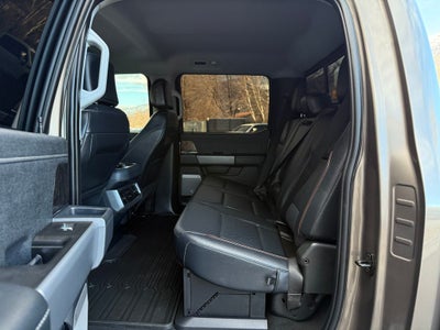 2023 Ford F-350SD Lariat