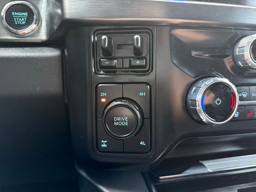 2023 Ford F-350SD Lariat