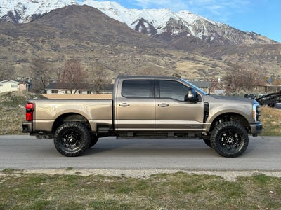2023 Ford F-350SD Lariat
