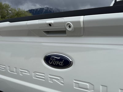 2025 Ford F-350SD Lariat