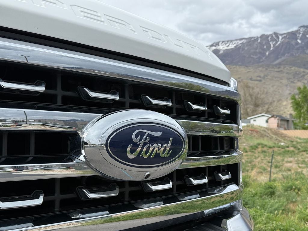 2025 Ford F-350SD Lariat
