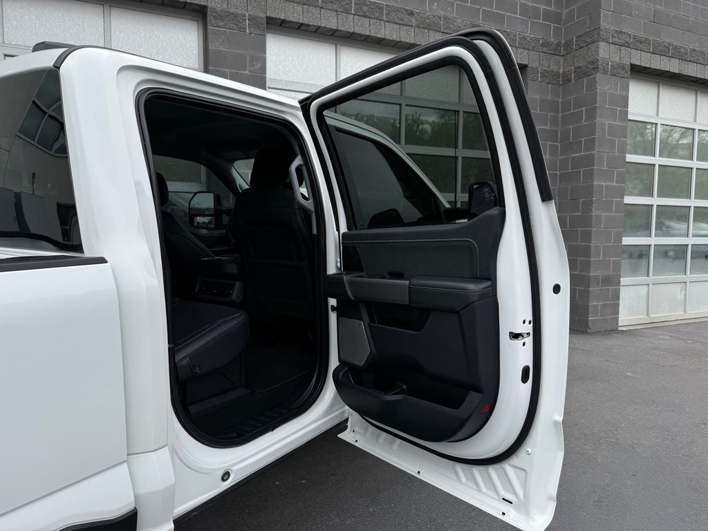 2025 Ford F-350SD Lariat