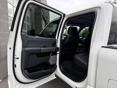 2025 Ford F-350SD Lariat