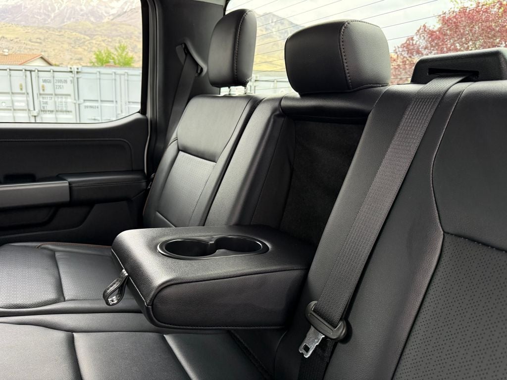 2025 Ford F-350SD Lariat