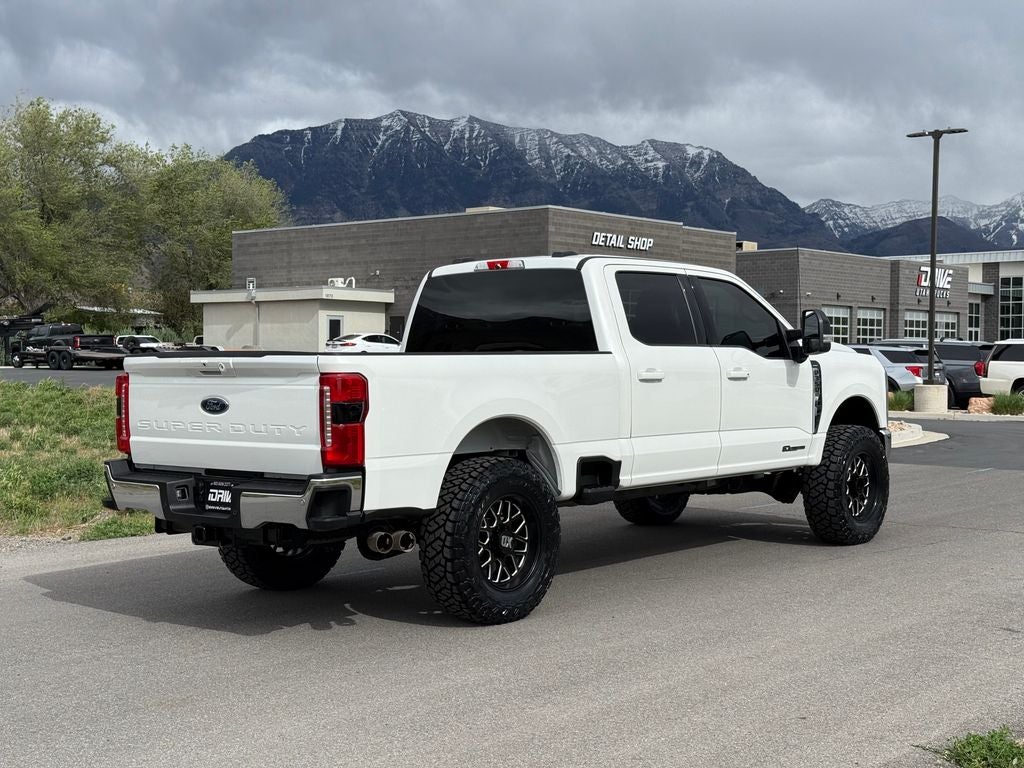 2025 Ford F-350SD Lariat