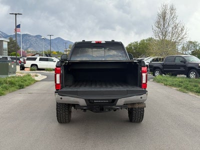 2022 Ford F-350SD Lariat