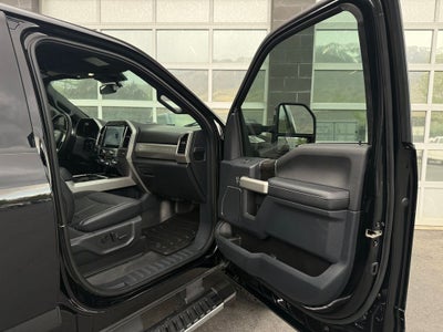 2022 Ford F-350SD Lariat