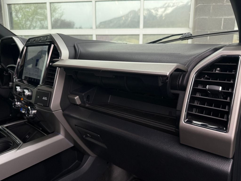 2022 Ford F-350SD Lariat