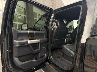 2022 Ford F-350SD Lariat