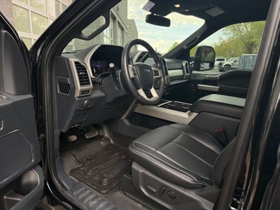 2022 Ford F-350SD Lariat